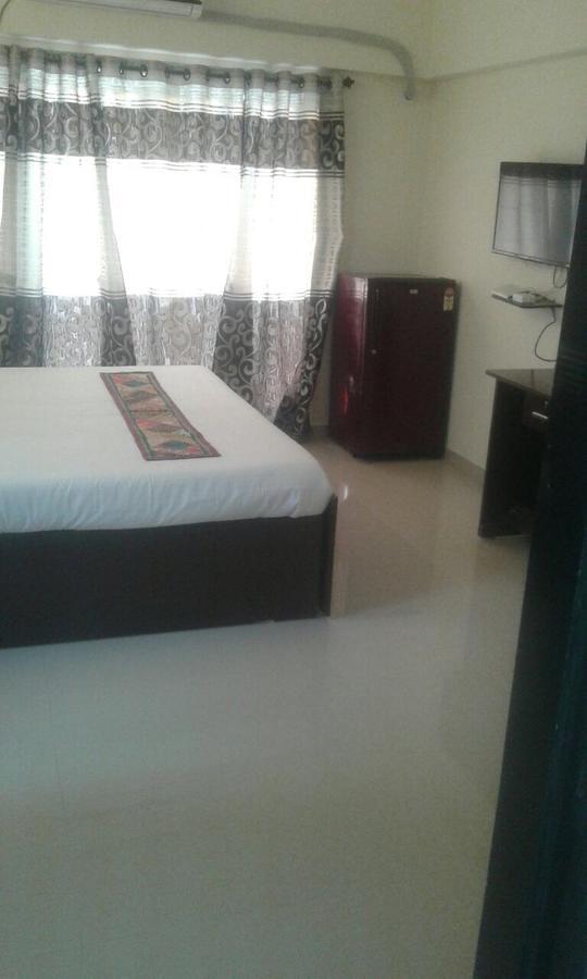 Poonam Hieghts Mumbai Bagian luar foto